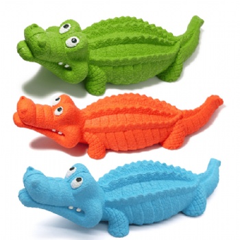 HN24-EB-091 crocodile shaped  natural rubber dog toy