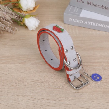 HN24-YDPC302-4 suede leather dog collar with strawberry stud and metal tag deco